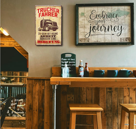 Blechschild ''Trucker Fahrer ist keine Arbeit Berufung'' 20x30cm