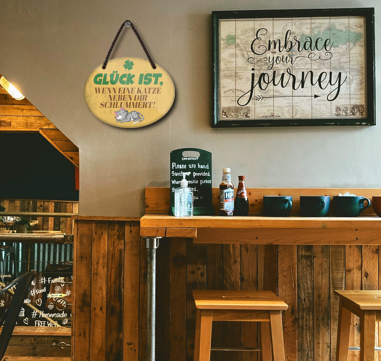 Blechschild ''Glück ist, wenn eine Katze neben dir schlummert'' 18x14cm