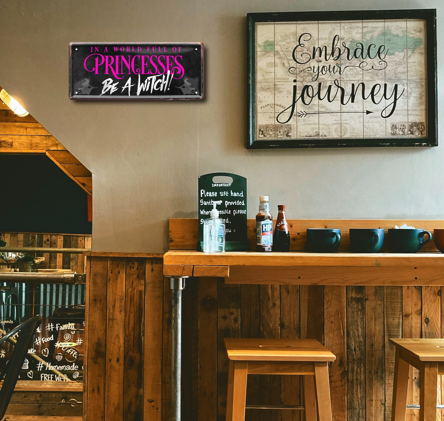 Blechschild ''In a world full of Princess be a Witch'' 28x12cm