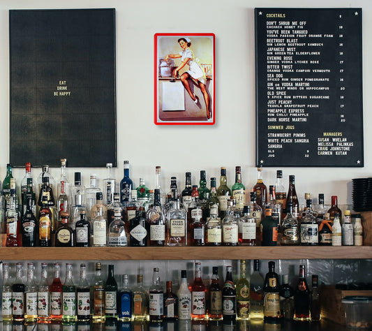 Blechschild ''Pinup weißer Kittel am Kochen'' 20x30cm