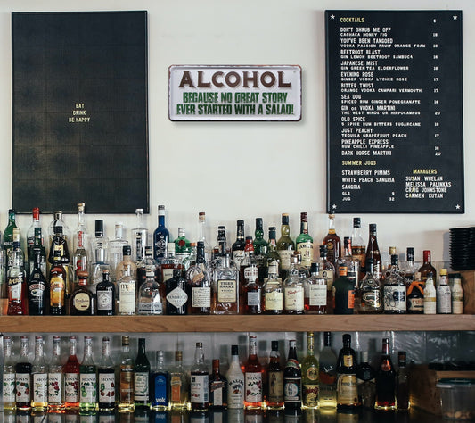 Blechschild ''Alcohol because no great story started with salad'' 28x12cm