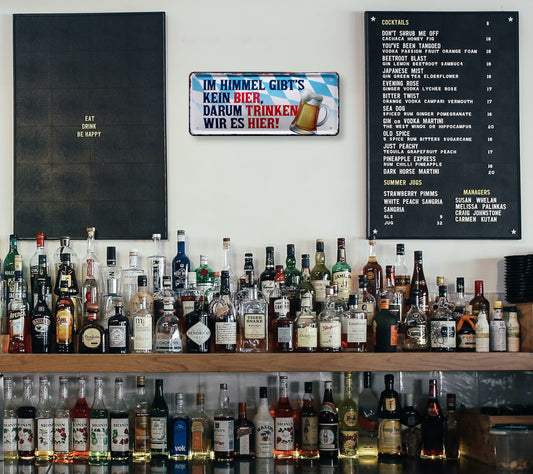 Blechschild ''Im Himmel gibt´s kein Bier, darum trinken wir es hier'' 28x12cm