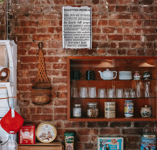 Blechschild ''Toiletten-Regeln. Fühl dich wie zu Hause'' 20x30cm