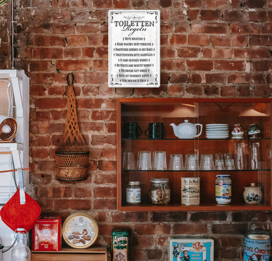 Blechschild ''Toiletten Regeln. Bitte hinsetzen. Hände waschen'' 20x30cm