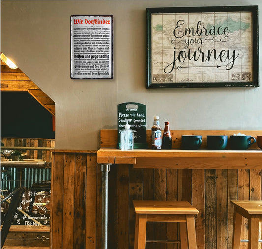 Blechschild ''Wir Dorfkinder machen unsere Hausaufgaben'' 20x30cm