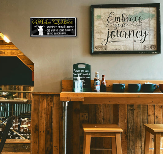 Blechschild ''Grill Wurst Vorsicht sein du musst Wurst eine dunkle Seite hat'' 28x12cm