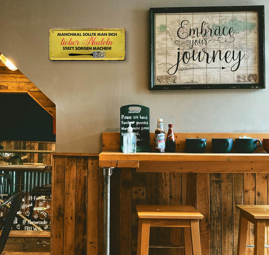 Blechschild ''Manchmal sollte man lieber Nudeln statt Sorgen mache'' 28x12cm