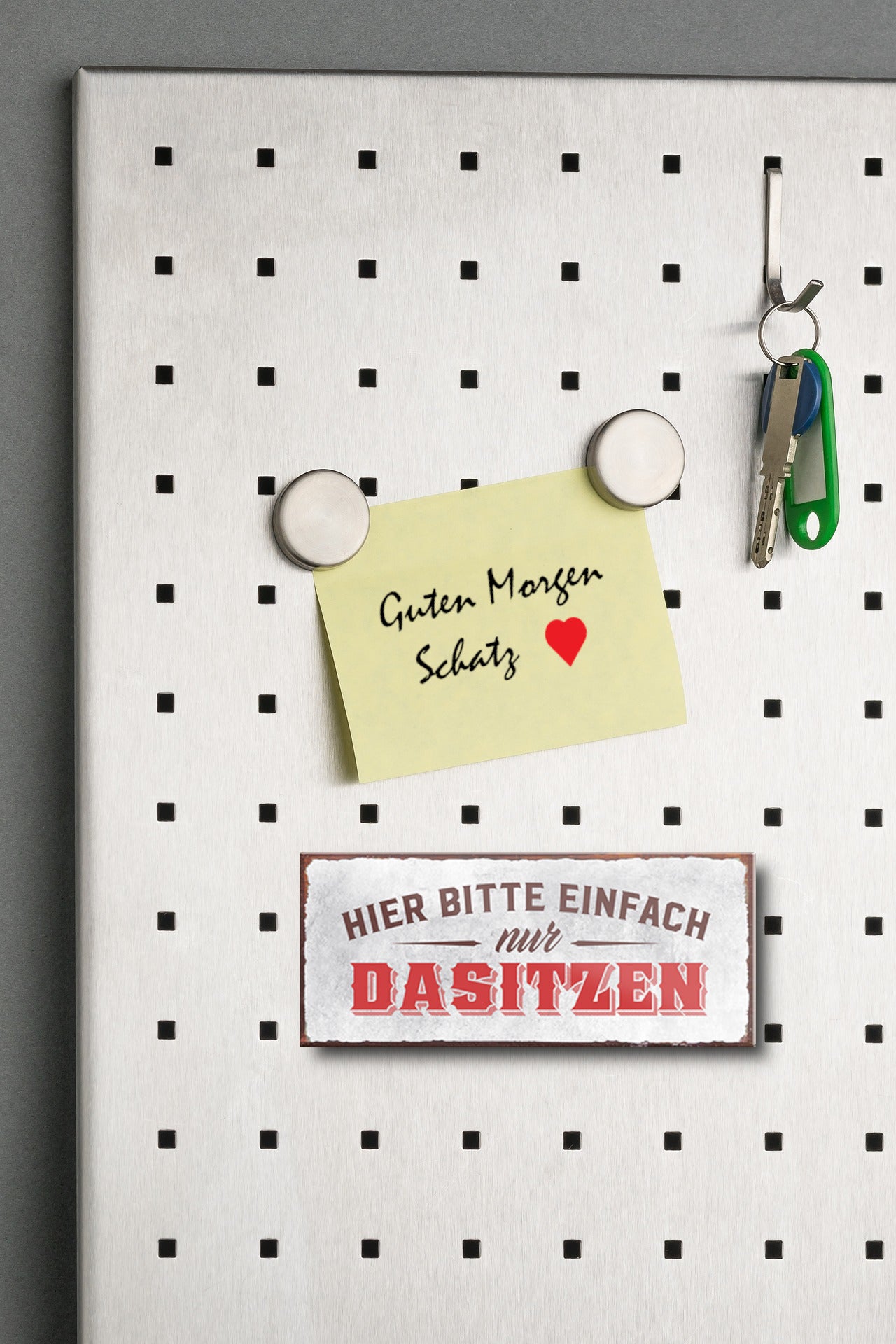 Magnet ''Hier bitte einfach nur dasitzen'' 9,3x4cm