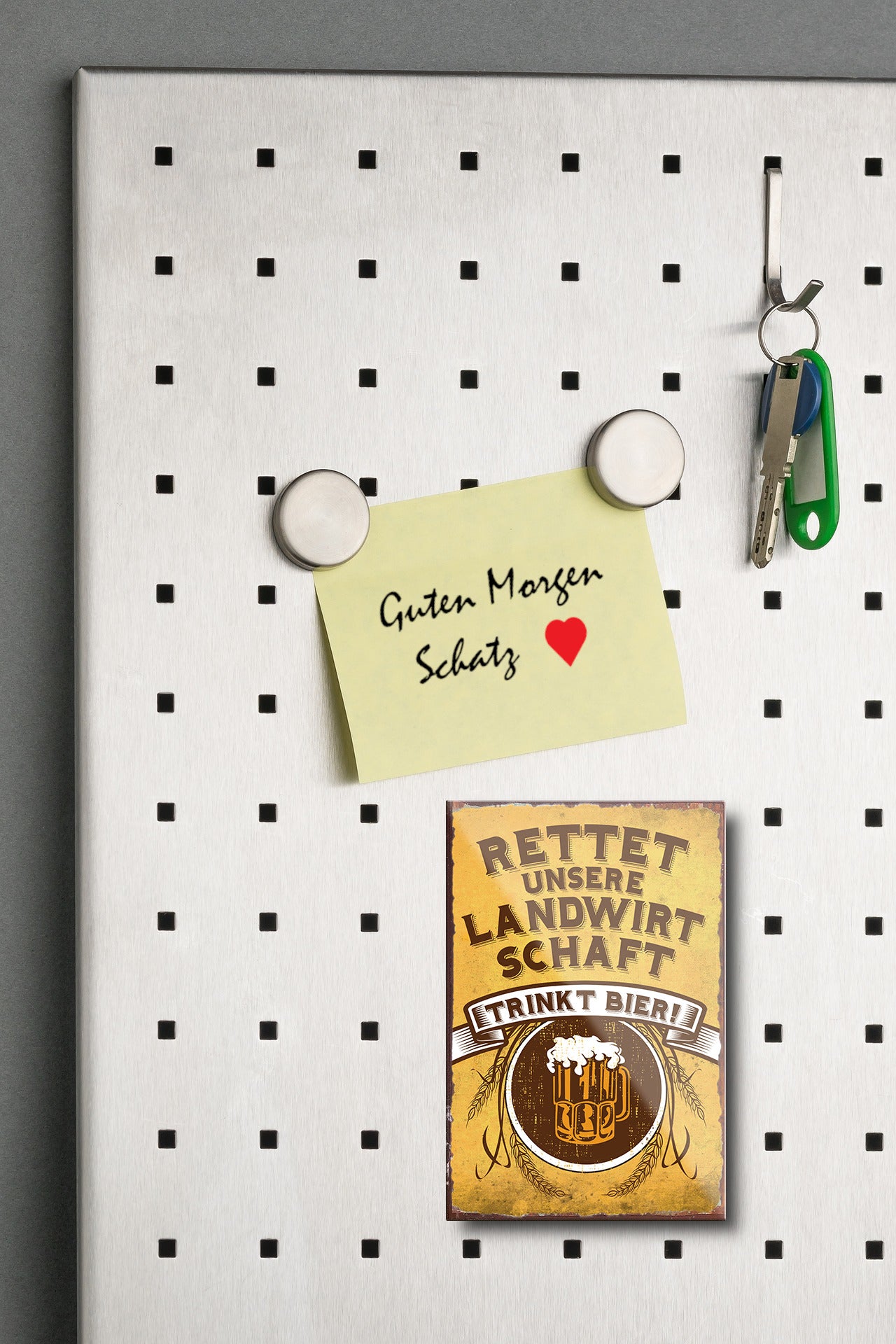 Magnet ''Rettet unserer Landwirte trinkt Bier'' 9x6x0,3cm