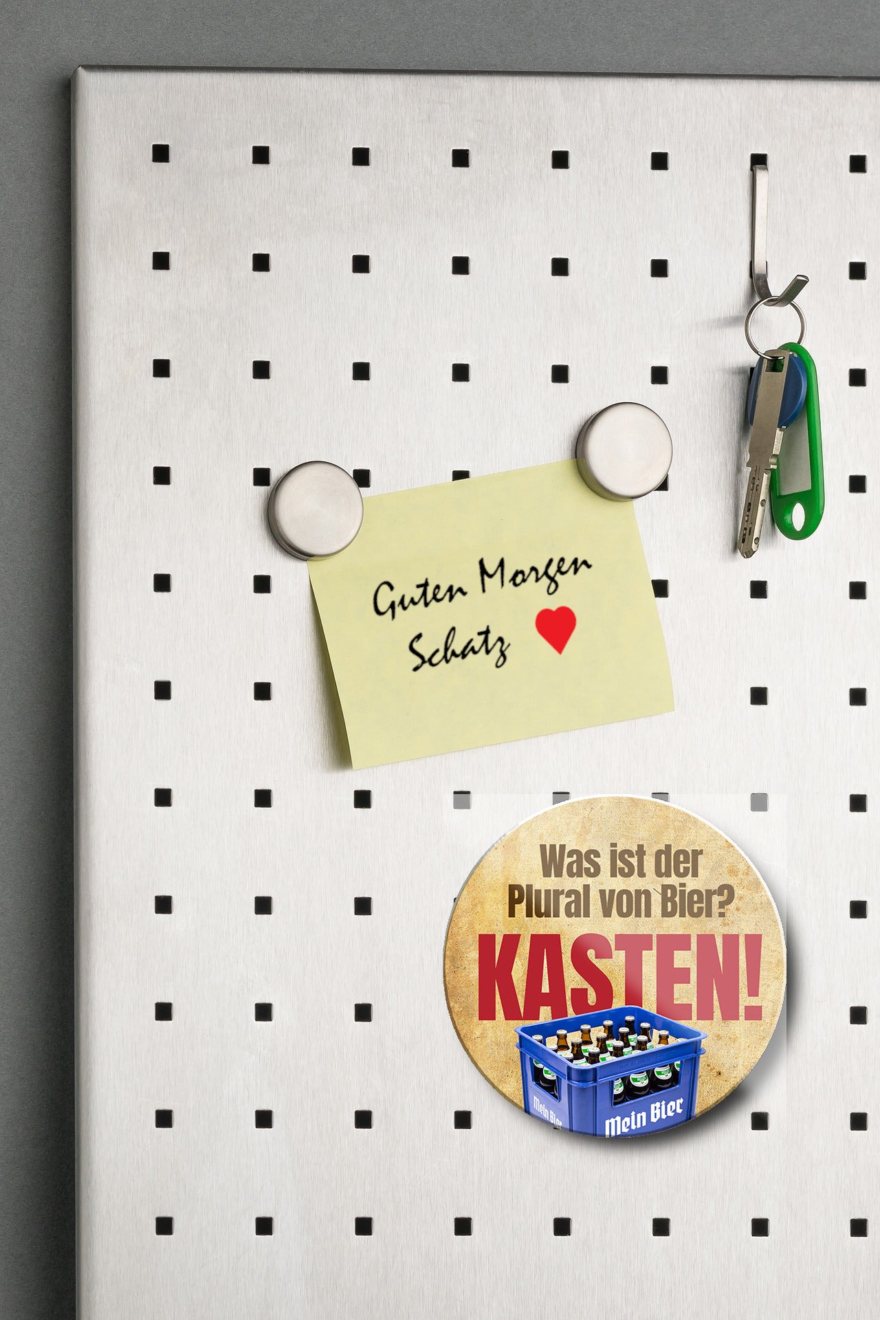 Magnet ''Was ist der Plural von Bier Kasten'' 8x8x0,3cm