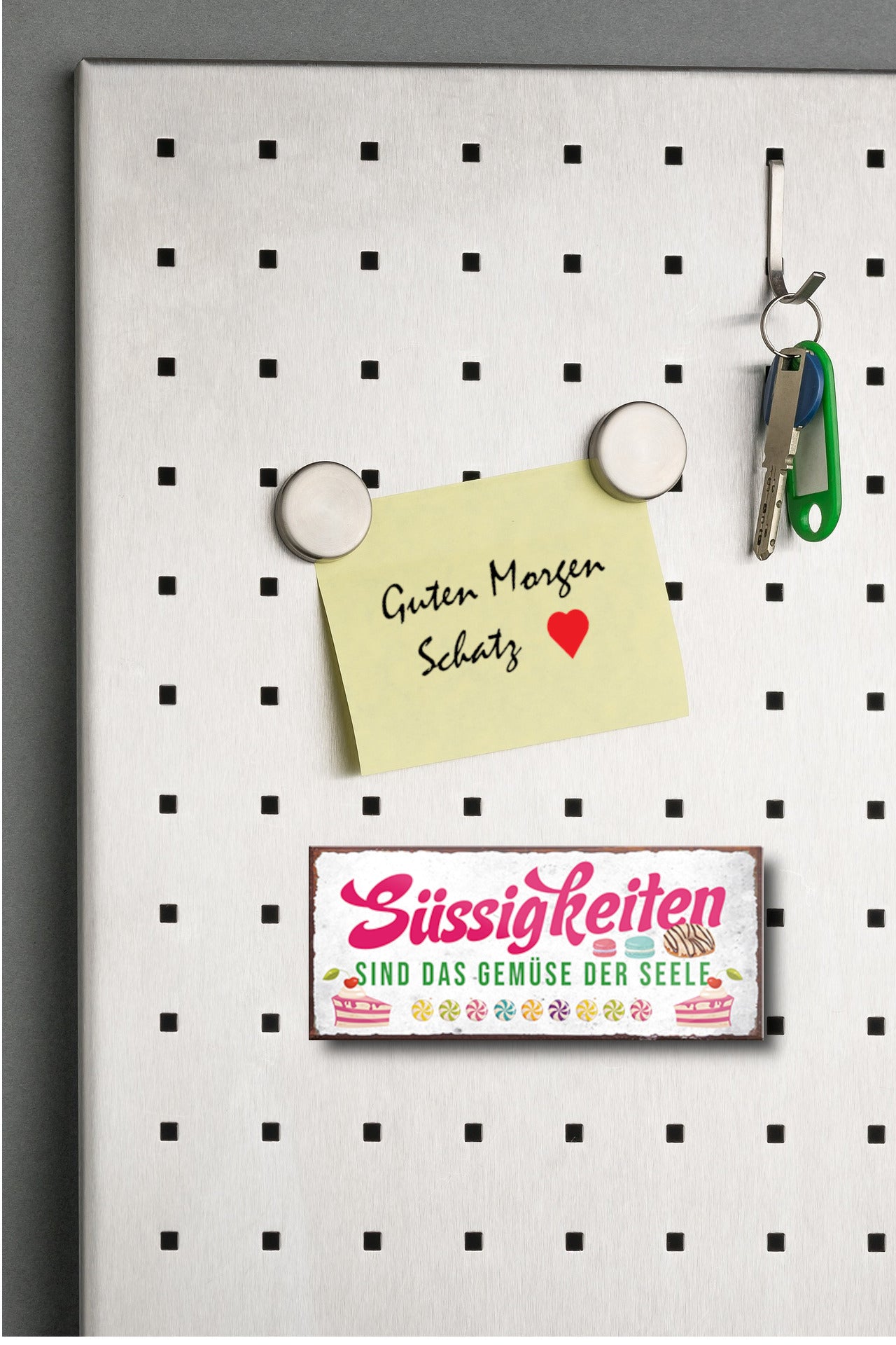 Magnet ''Süssigkeiten sind das Gemüse der Seele'' 9,3x4cm