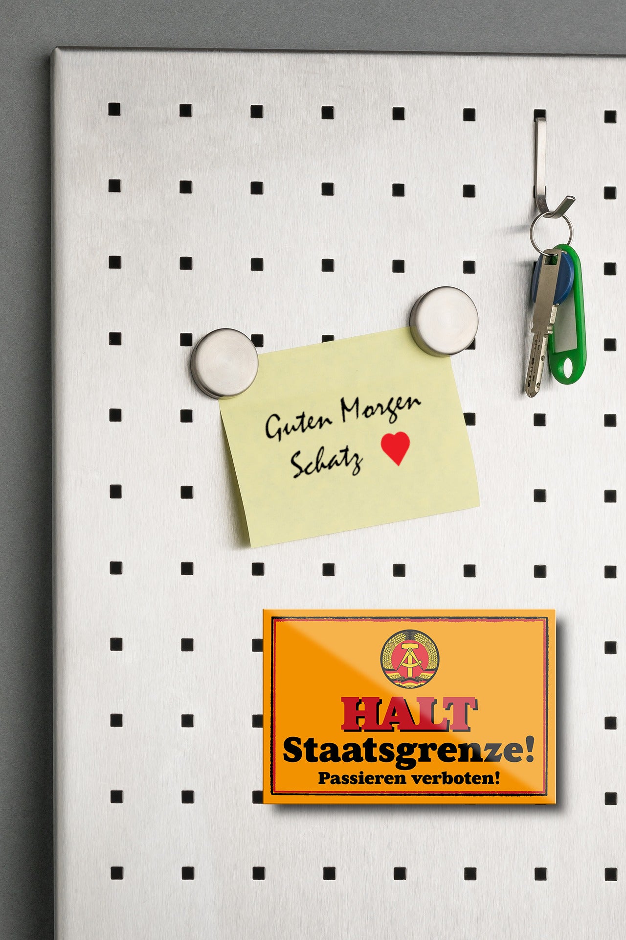 Magnet ''Halt Staatsgrenze'' 9x6x0,3cm