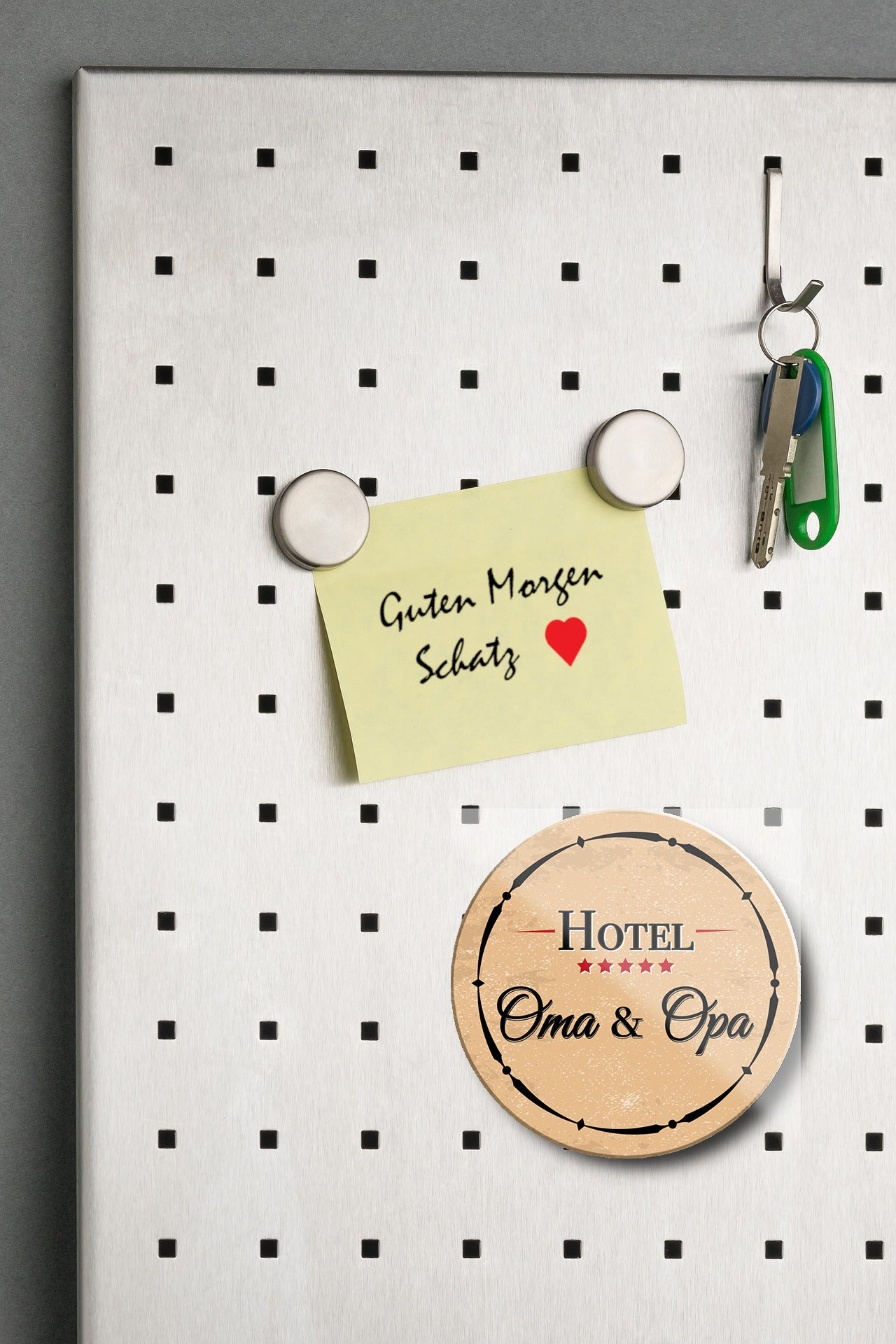 Magnet ''Granma & Grandpa live here'' 8x8x0.3cm