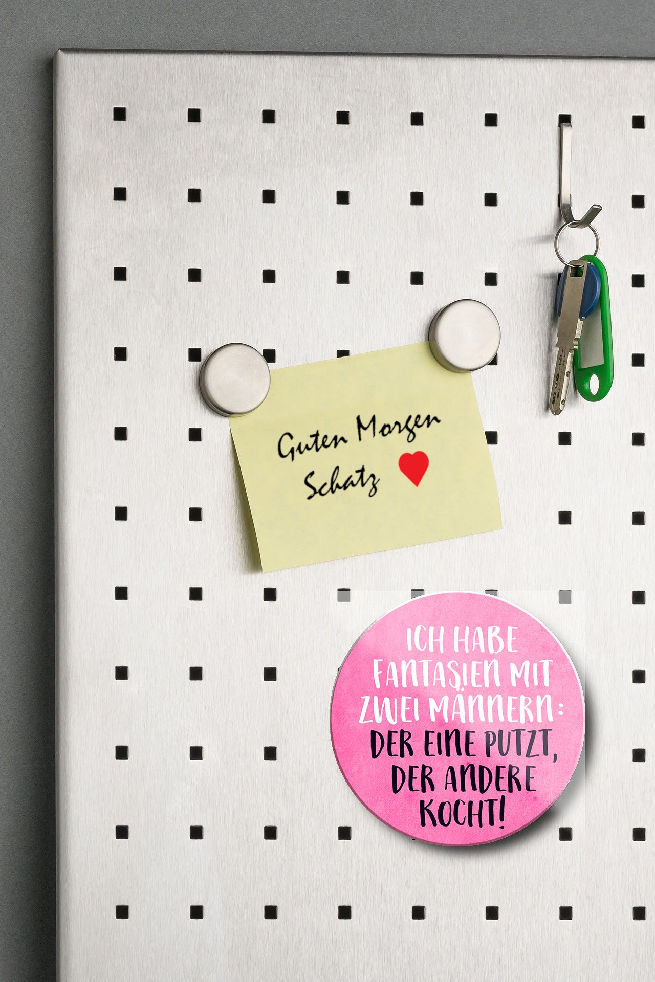 Magnet ''Hotel Grandma & Grandpa'' 8x8x0.3cm