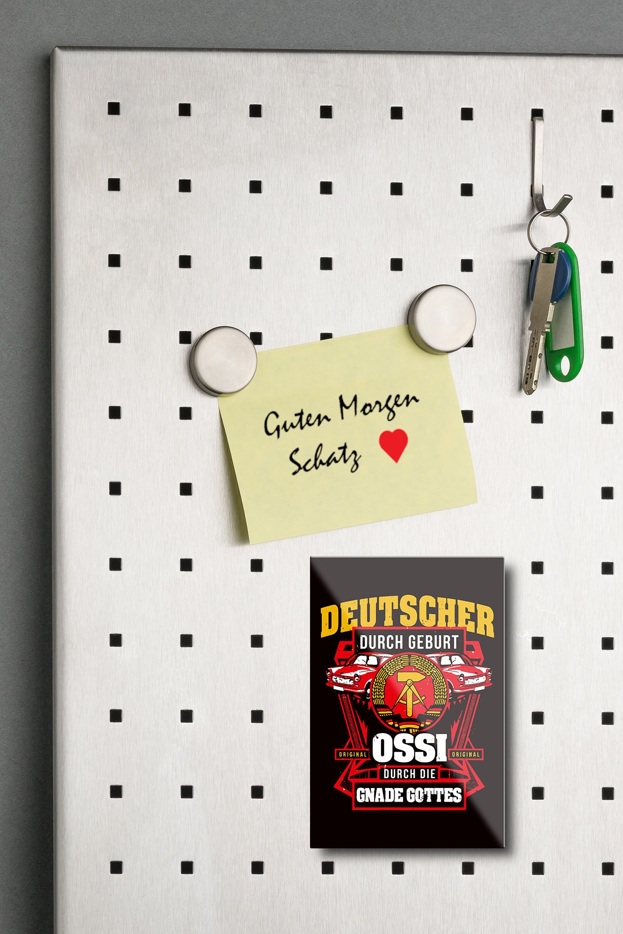 Magnet ''Deutscher durch Geburt Ossi Gnade Gottes'' 9x6x0,3cm