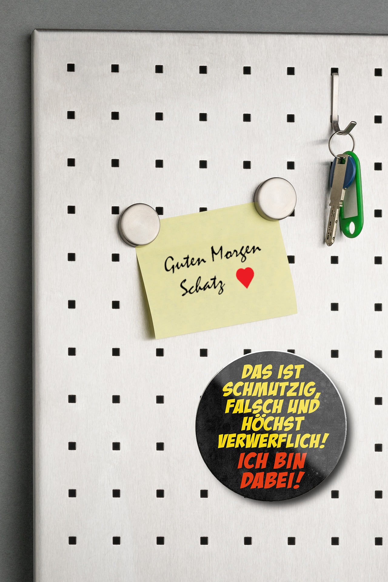 Magnet ''Das ist schmutzig, falsch und höchst verwerflich'' 8x8x0,3cm