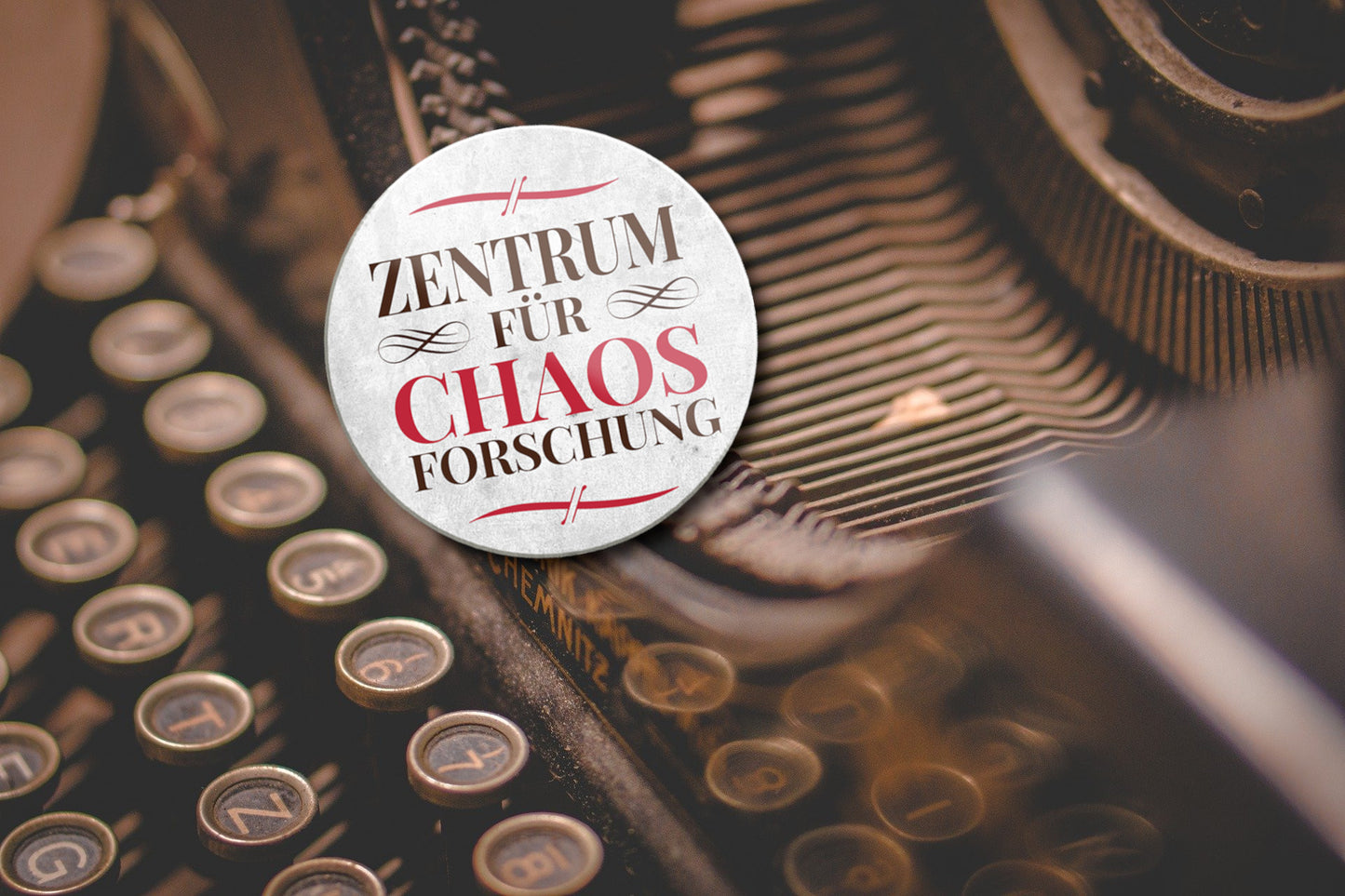 Magnet ''Zentrum für Chaosforschung'' 8x8x0,3cm