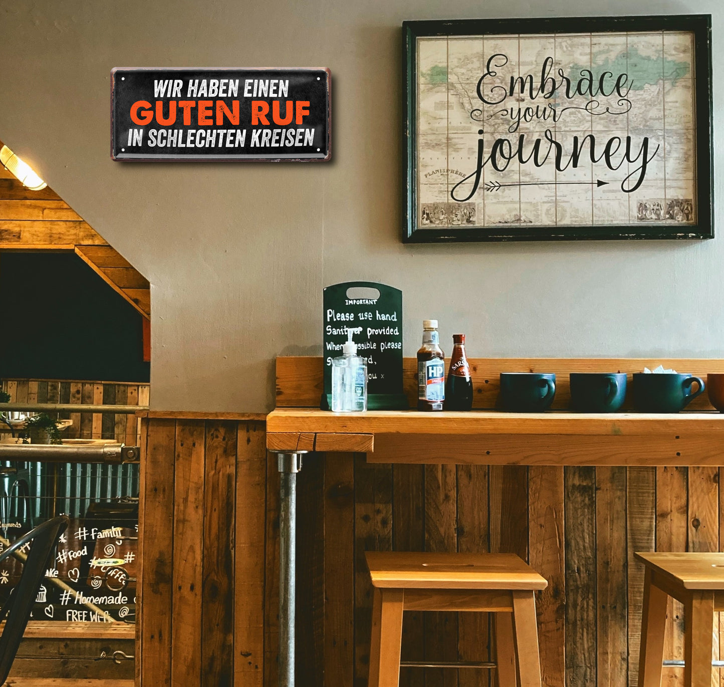 Blechschild ''Wir haben einen Guten Ruf in schlechten Kreisen'' 28x12cm