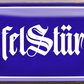4252024256604		 ''Bergverliebt''
4252024256611		 ''Gipfel Stürmer''
Schilderstore24 Blechschilder sind perfekt als Geschenk. Jederzeit stilvoll im Wohnzimmer, Partykeller, Garage, Praxis, Büro, Café, zitate Berge Reisen Wandern Outdoor Natur Urlaub sehenswürdigkeiten tal freizeit sport