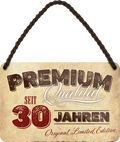 4252024248357		 ''Premium Qualität 30 Jahre'' Schilderstore24 Blechschilder sind perfekt als Geschenk zu Weihnachten, Geburtstage, Feiern, Partys, Grillabende, Namenstag, Feiertag, Mädelsabend, Hochzeit. Jederzeit stilvoll im Wohnzimmer, Partykeller, Garage, Praxis, Büro, Café, Hauseingang Familie Zuhause Eltern Geschwister oma opa familie mama papa geschwister