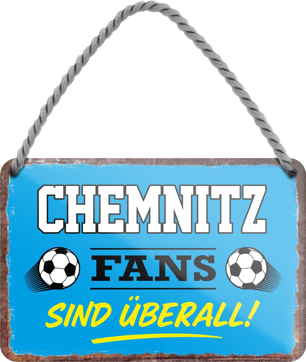 4252024255379		 ''Chemnitz Fans sind überall!''
Schilderstore24 Blechschilder sind perfekt als Geschenk zu Weihnachten, Geburtstage, Feiern, Partys, Grillabende, Namenstag, Feiertag, Mädelsabend, Hochzeit. Jederzeit stilvoll im Wohnzimmer, Partykeller, Garage, Praxis, Büro, Café, Hauseingang Fußball Mannschaft Verein Bolzen Ball sport liga kicken stadion freizeit