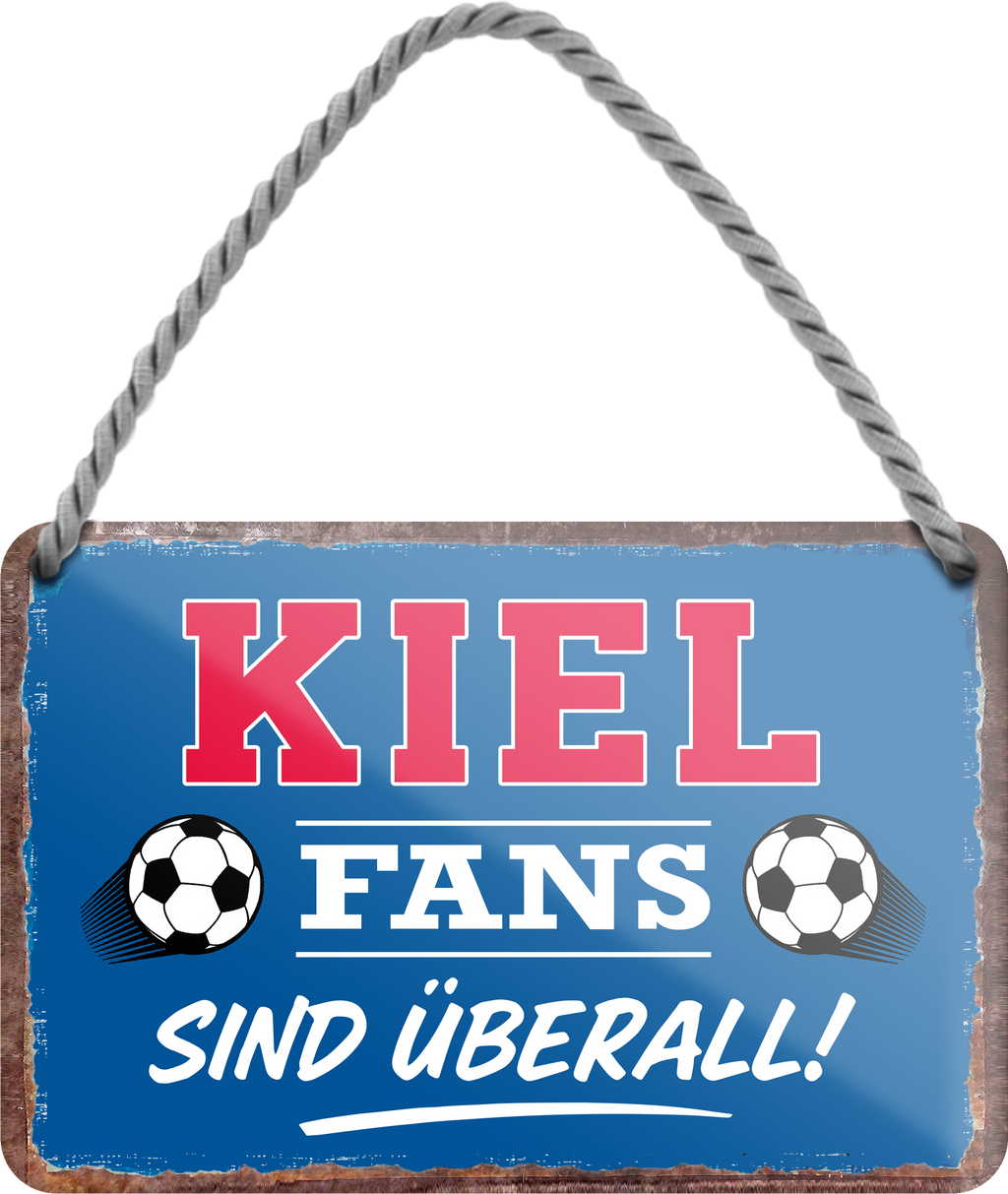 4252024255591		 ''Kiel Fans sind überall!''
Schilderstore24 Blechschilder sind perfekt als Geschenk zu Weihnachten, Geburtstage, Feiern, Partys, Grillabende, Namenstag, Feiertag, Mädelsabend, Hochzeit. Jederzeit stilvoll im Wohnzimmer, Partykeller, Garage, Praxis, Büro, Café, Hauseingang Fußball Mannschaft Verein Bolzen Ball sport liga kicken stadion freizeit