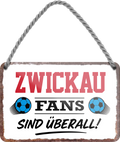 4252024255812		 ''Zwickau Fans sind überall!''
Schilderstore24 Blechschilder sind perfekt als Geschenk zu Weihnachten, Geburtstage, Feiern, Partys, Grillabende, Namenstag, Feiertag, Mädelsabend, Hochzeit. Jederzeit stilvoll im Wohnzimmer, Partykeller, Garage, Praxis, Büro, Café, Hauseingang Fußball Mannschaft Verein Bolzen Ball sport liga kicken stadion freizeit