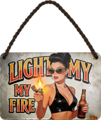 4252024257816		 ''Light my Fire''
Geschenk Weihnachten, Geburtstage, Feiern, Partys, Grillabende, Namenstag, Feiertag, Mädelsabend, Hochzeit Wohnzimmer, Partykeller, Garage, Praxis, Büro, Café, Hauseingang Alkohol Kasten Bier Saufen Getränk Bier Alkohol schaumkrone promille hopfen