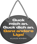 4252024246209	Schilderstore24	 ''Guck mich an. Guck dich an. Ganz andere Liga'' Schilderstore24 Blechschilder sind perfekt als Geschenk zu Weihnachten, Geburtstage, Feiern, Partys, Grillabende, Namenstag, Feiertag, Mädelsabend, Hochzeit. Jederzeit stilvoll im Wohnzimmer, Partykeller, Garage, Praxis, Büro, Café, Hauseingang Weisheiten Leben Sprichwörter Tipp wahrheit sprichwort tiefsinnig ratschlag