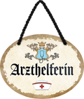 4252024246544	Schilderstore24	 ''Arzthelferin'' Schilderstore24 Blechschilder sind perfekt als Geschenk zu Weihnachten, Geburtstage, Feiern, Partys, Grillabende, Namenstag, Feiertag, Mädelsabend, Hochzeit. Jederzeit stilvoll im Wohnzimmer, Partykeller, Garage, Praxis, Büro, Café, Hauseingang Büro Chef Angestellter Arbeit Job Arbeitsplatz Alltag Beruf Ausbildung