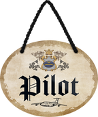 4252024246957	Schilderstore24	 ''Pilot'' Schilderstore24 Blechschilder sind perfekt als Geschenk zu Weihnachten, Geburtstage, Feiern, Partys, Grillabende, Namenstag, Feiertag, Mädelsabend, Hochzeit. Jederzeit stilvoll im Wohnzimmer, Partykeller, Garage, Praxis, Büro, Café, Hauseingang Büro Chef Angestellter Arbeit Job Arbeitsplatz Alltag Beruf Ausbildung