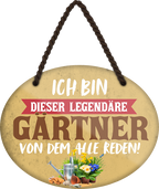 4252024249477		 ''Ich bin dieser Legendäre Gärtner'' Schilderstore24 Blechschilder sind perfekt als Geschenk zu Weihnachten, Geburtstage, Feiern, Partys, Grillabende, Namenstag, Feiertag, Mädelsabend, Hochzeit. Jederzeit stilvoll im Wohnzimmer, Partykeller, Garage, Praxis, Büro, Café, Hauseingang Garten Haushalt Heim Zuhause Gartenarbeit Hausarbeit Zuhause Blumen