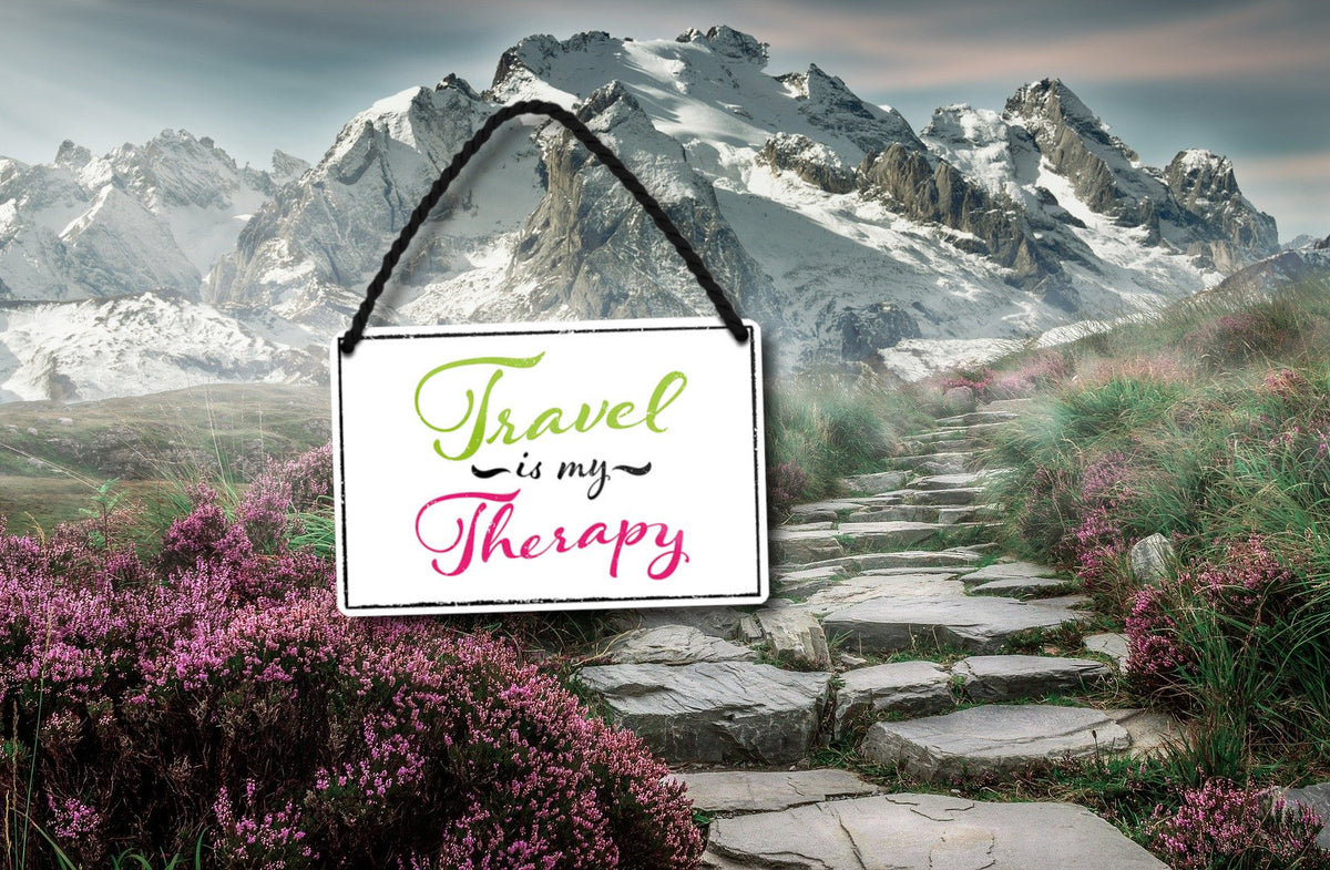 Blechschild ''Travel is my Therapie'' 18x12cm