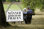 Blechschild ''Männer haften für ihre Frauen'' 18x12cm