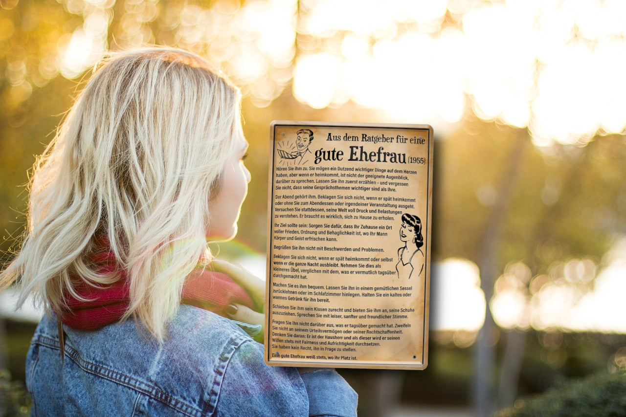 Blechschild ''Aus dem Ratgeber für eine gute Ehefrau'' 20x30cm