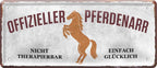 4252024224788 Schilderstore24 Schilderstore24 Blechschilder sind perfekt als Geschenk zu Weihnachten, Geburtstage, Feiern, Partys, Grillabende, Namenstag, Feiertag, Mädelsabend, Hochzeit. Jederzeit stilvoll im Wohnzimmer, Partykeller, Garage, Praxis, Büro, Café, Hauseingang Nutztier Pferd Reiten Pony Stall sattel ausreiten pferd tier landwirtschaft	 ''Offizieller Pferdenarr (grau)''		28x12cm