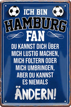 4251852591277 Schilderstore24 Schilderstore24 Blechschilder sind perfekt als Geschenk zu Weihnachten, Geburtstage, Feiern, Partys, Grillabende, Namenstag, Feiertag, Mädelsabend, Hochzeit. Jederzeit stilvoll im Wohnzimmer, Partykeller, Garage, Praxis, Büro, Café, Hauseingang Fußball Mannschaft Verein Bolzen Ball sport liga kicken stadion freizeit	 ''Hamburg Fan ´20''		20x30cm