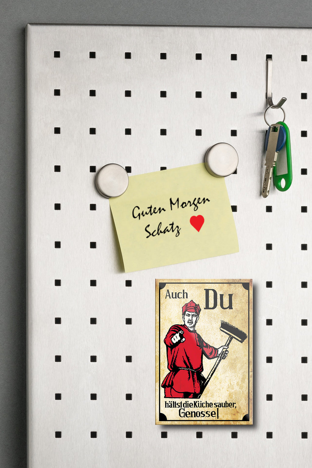 Magnet ''Auch Du hälst die Küche sauber Genosse'' 9x6x0,3cm