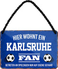 4252024203455 Schilderstore24 	Schilderstore24 Blechschilder sind perfekt als Geschenk zu Weihnachten, Geburtstage, Feiern, Partys, Grillabende, Namenstag, Feiertag, Mädelsabend, Hochzeit. Jederzeit stilvoll im Wohnzimmer, Partykeller, Garage, Praxis, Büro, Café, Hauseingang Fußball Mannschaft Verein Bolzen Ball sport liga kicken stadion freizeit ''Karlsruhe Fan''		18x12cm