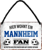 4252024203547 Schilderstore24 	Schilderstore24 Blechschilder sind perfekt als Geschenk zu Weihnachten, Geburtstage, Feiern, Partys, Grillabende, Namenstag, Feiertag, Mädelsabend, Hochzeit. Jederzeit stilvoll im Wohnzimmer, Partykeller, Garage, Praxis, Büro, Café, Hauseingang Fußball Mannschaft Verein Bolzen Ball sport liga kicken stadion freizeit ''Mannheim Fan''		18x12cm