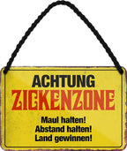4252024209259 Schilderstore24 	Schilderstore24 Blechschilder sind perfekt als Geschenk zu Weihnachten, Geburtstage, Feiern, Partys, Grillabende, Namenstag, Feiertag, Mädelsabend, Hochzeit. Jederzeit stilvoll im Wohnzimmer, Partykeller, Garage, Praxis, Büro, Café, Hauseingang Sarkasmus Ironie Funny Schwarzer Humor faul dumm fun rente lästern teufel ''Achtung Zickenzone mund halten, abstand halten''		18x12cm