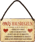 4252024207279 	Schilderstore24 	Schilderstore24 Blechschilder sind perfekt als Geschenk zu Weihnachten, Geburtstage, Feiern, Partys, Grillabende, Namenstag, Feiertag, Mädelsabend, Hochzeit. Jederzeit stilvoll im Wohnzimmer, Partykeller, Garage, Praxis, Büro, Café, Hauseingang Familie Zuhause Eltern Geschwister oma opa familie mama papa geschwister ''Omas Hausregeln, Süsses geht immer''		18x12cm