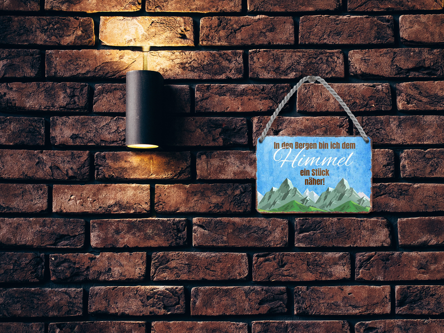 Tin sign ''In the mountains I'm closer to heaven..'' 18x12cm