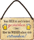 4252024200799 Schilderstore24 	Schilderstore24 Blechschilder sind perfekt als Geschenk zu Weihnachten, Geburtstage, Feiern, Partys, Grillabende, Namenstag, Feiertag, Mädelsabend, Hochzeit. Jederzeit stilvoll im Wohnzimmer, Partykeller, Garage, Praxis, Büro, Café, Hauseingang Alkohol Cocktail Bier Sekt Getränk Bier Alkohol schnaps promille tequila    ''Vom Bier ist noch keiner gestorben.. Ertrunken''		18x12cm