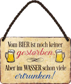 4252024200799 Schilderstore24 	Schilderstore24 Blechschilder sind perfekt als Geschenk zu Weihnachten, Geburtstage, Feiern, Partys, Grillabende, Namenstag, Feiertag, Mädelsabend, Hochzeit. Jederzeit stilvoll im Wohnzimmer, Partykeller, Garage, Praxis, Büro, Café, Hauseingang Alkohol Cocktail Bier Sekt Getränk Bier Alkohol schnaps promille tequila    ''Vom Bier ist noch keiner gestorben.. Ertrunken''		18x12cm