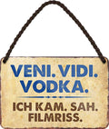 4252024200775 Schilderstore24 	Schilderstore24 Blechschilder sind perfekt als Geschenk zu Weihnachten, Geburtstage, Feiern, Partys, Grillabende, Namenstag, Feiertag, Mädelsabend, Hochzeit. Jederzeit stilvoll im Wohnzimmer, Partykeller, Garage, Praxis, Büro, Café, Hauseingang Alkohol Cocktail Bier Sekt Getränk Bier Alkohol schnaps promille tequila    ''veni. vidi. vodka. .. Filmriss''		18x12cm