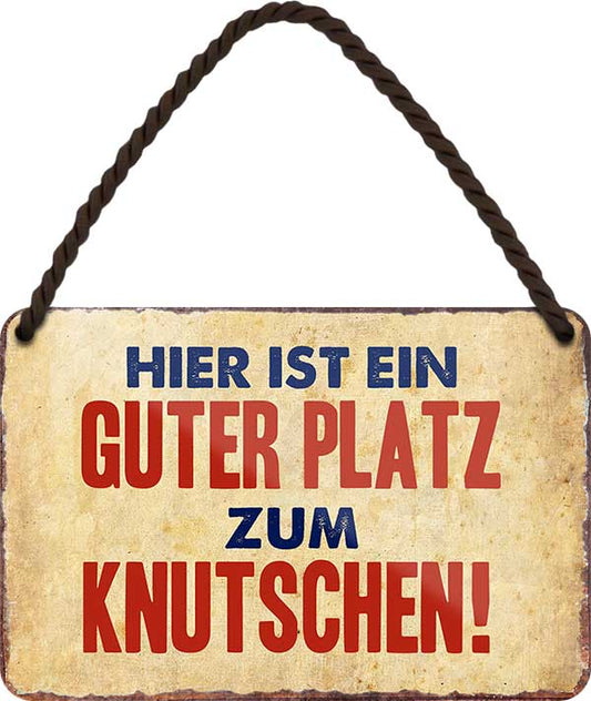 4252024208214 Schilderstore24 	Schilderstore24 Blechschilder sind perfekt als Geschenk zu Weihnachten, Geburtstage, Feiern, Partys, Grillabende, Namenstag, Feiertag, Mädelsabend, Hochzeit. Jederzeit stilvoll im Wohnzimmer, Partykeller, Garage, Praxis, Büro, Café, Hauseingang Sex Anzüglich Zweideutig Romantik Brüste sinnlich schnulzig romantisch versaut pinup ''Hier ist ein guter Platz zum Knutschen''		18x12cm