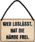4252024206494 Schilderstore24 Schilderstore24 Blechschilder sind perfekt als Geschenk zu Weihnachten, Geburtstage, Feiern, Partys, Grillabende, Namenstag, Feiertag, Mädelsabend, Hochzeit. Jederzeit stilvoll im Wohnzimmer, Partykeller, Garage, Praxis, Büro, Café, Hauseingang Weisheiten Leben Sprichwörter Tipp wahrheit sprichwort tiefsinnig ratschlag	 ''Wer loslässt hat die Hände frei''		18x12cm