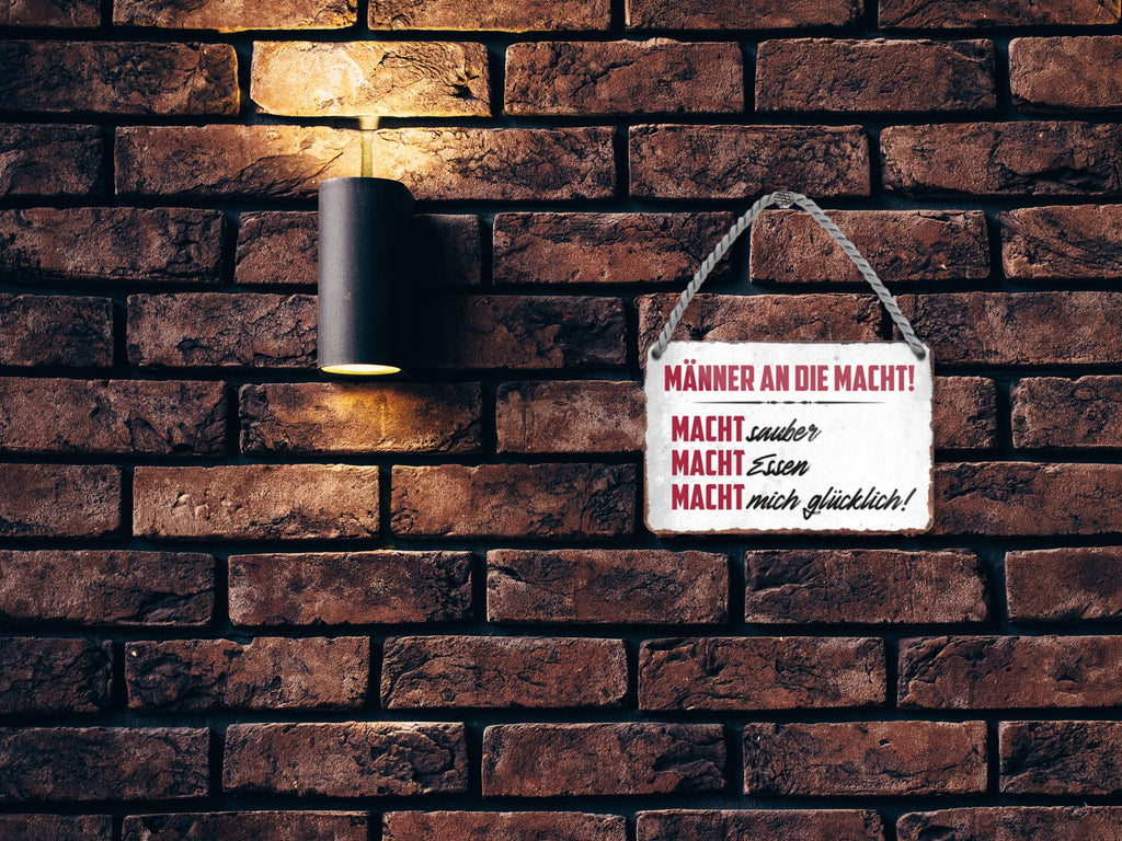 Blechschild ''Männer an die Macht. Macht sauber. Macht essen'' 18x12cm
