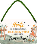 4252024205824 Schilderstore24 	Schilderstore24 Blechschilder sind perfekt als Geschenk zu Weihnachten, Geburtstage, Feiern, Partys, Grillabende, Namenstag, Feiertag, Mädelsabend, Hochzeit. Jederzeit stilvoll im Wohnzimmer, Partykeller, Garage, Praxis, Büro, Café, Hauseingang Garten Haushalt Heim Zuhause Gartenarbeit Hausarbeit Zuhause Blumen ''Heute ist leider nicht gemäht. Die Gartenzwerge haben ihren freien Tag''		18x12cm